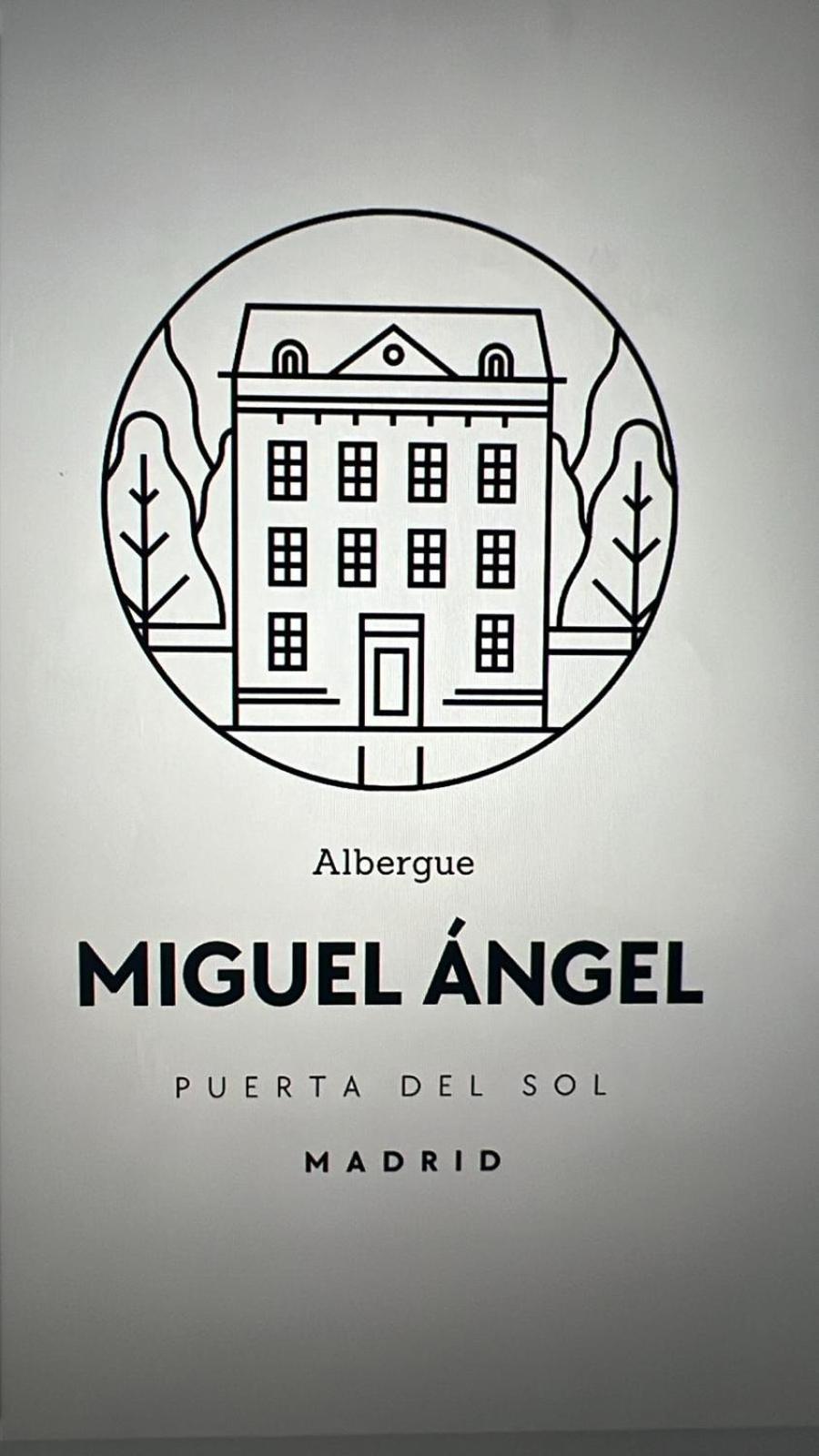 Albergue Miguel Angel 마드리드 외부 사진